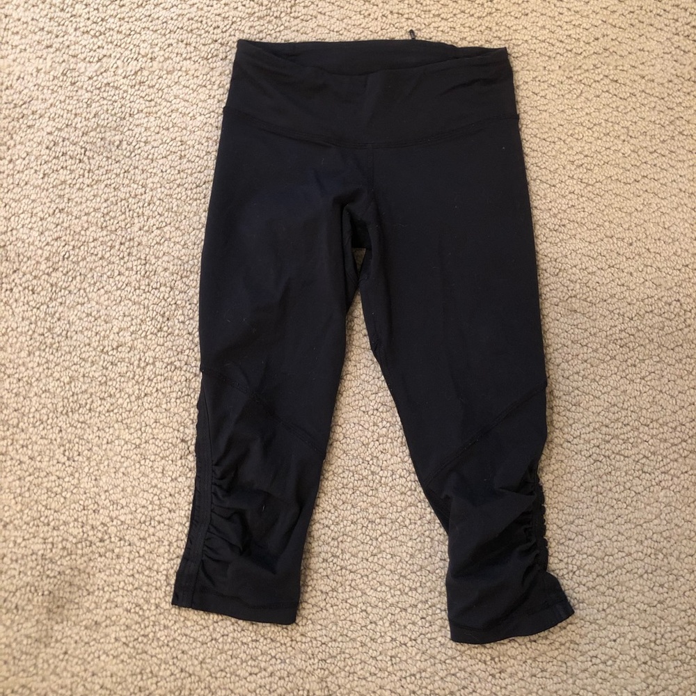Lululemon Cropped Leggings